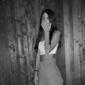 Meet your Posher, Kayla